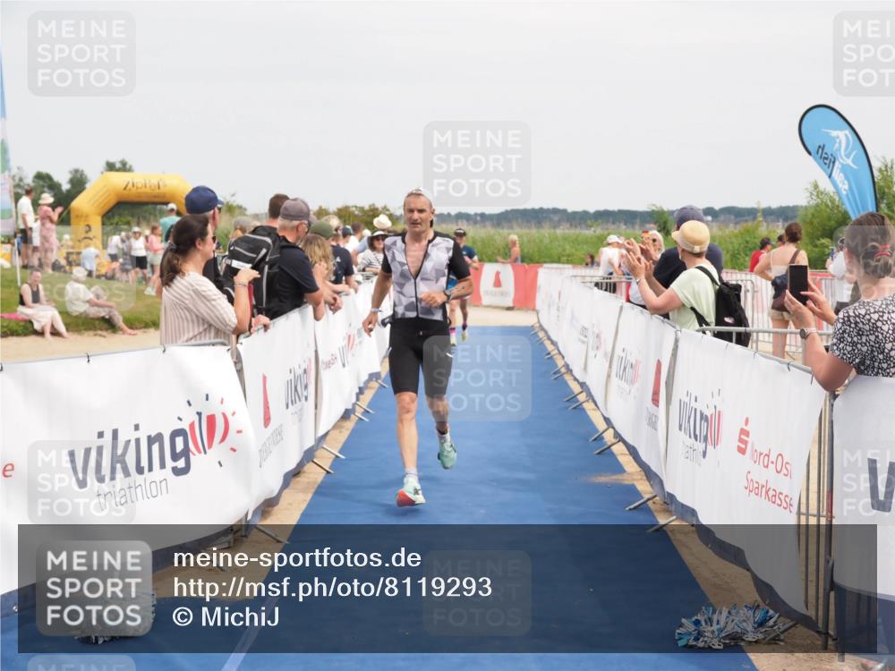 22.06.2025 - Viking Triathlon MichiJ http://msf.ph/oto/8119293 22.06.2025 15:09:10 Ziel 17 meine-sportfotos.de