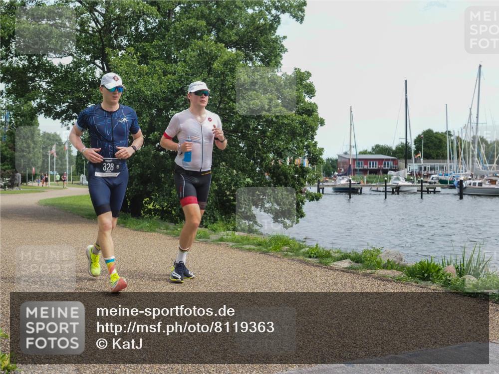22.06.2025 - Viking Triathlon KatJ http://msf.ph/oto/8119363 22.06.2025 15:12:53 Laufen 318, 328 meine-sportfotos.de