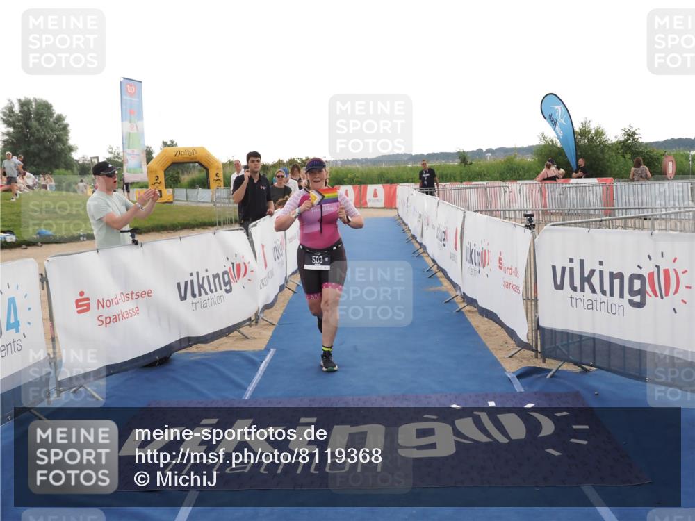 22.06.2025 - Viking Triathlon MichiJ http://msf.ph/oto/8119368 22.06.2025 16:28:28 Ziel 503 meine-sportfotos.de