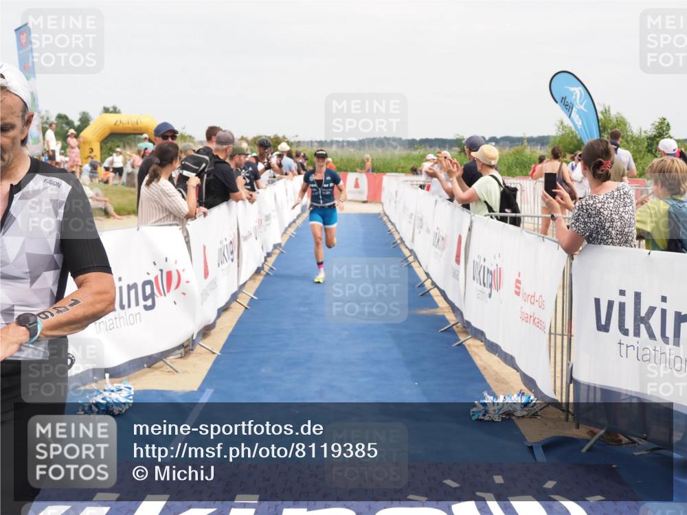 22.06.2025 - Viking Triathlon MichiJ http://msf.ph/oto/8119385 22.06.2025 15:09:12 Ziel 17 meine-sportfotos.de
