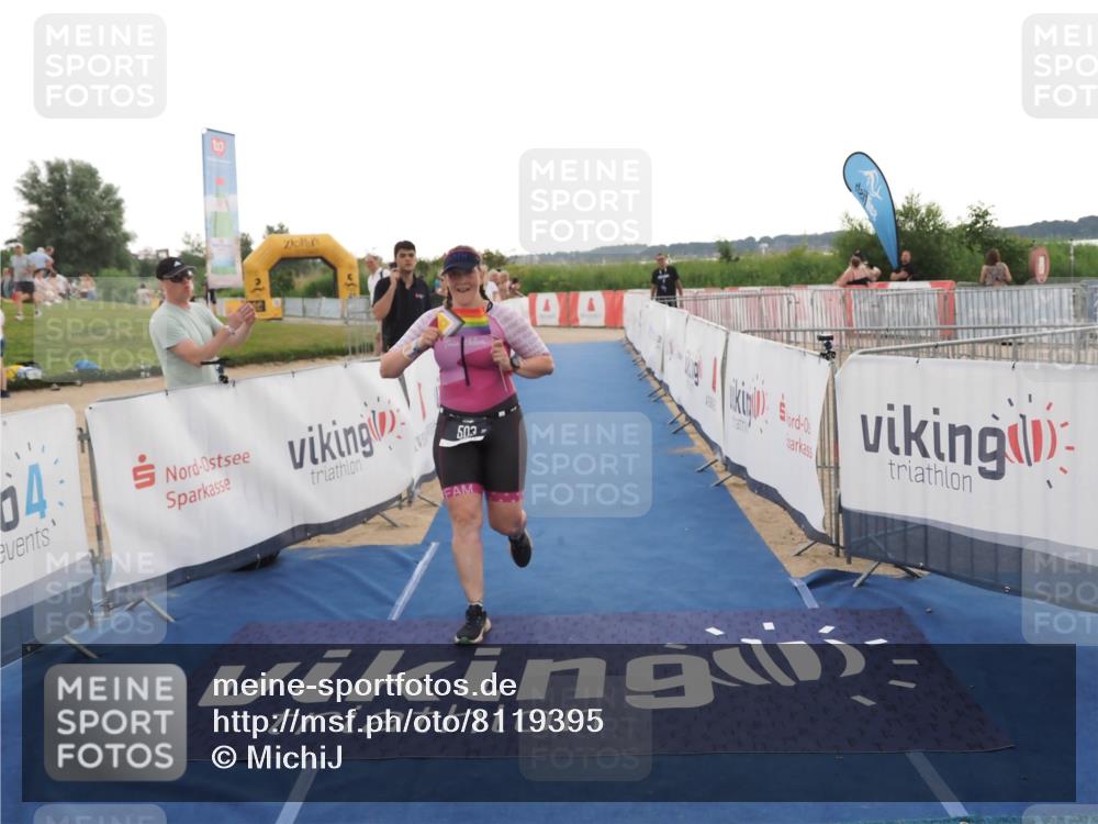 22.06.2025 - Viking Triathlon MichiJ http://msf.ph/oto/8119395 22.06.2025 16:28:29 Ziel 503 meine-sportfotos.de