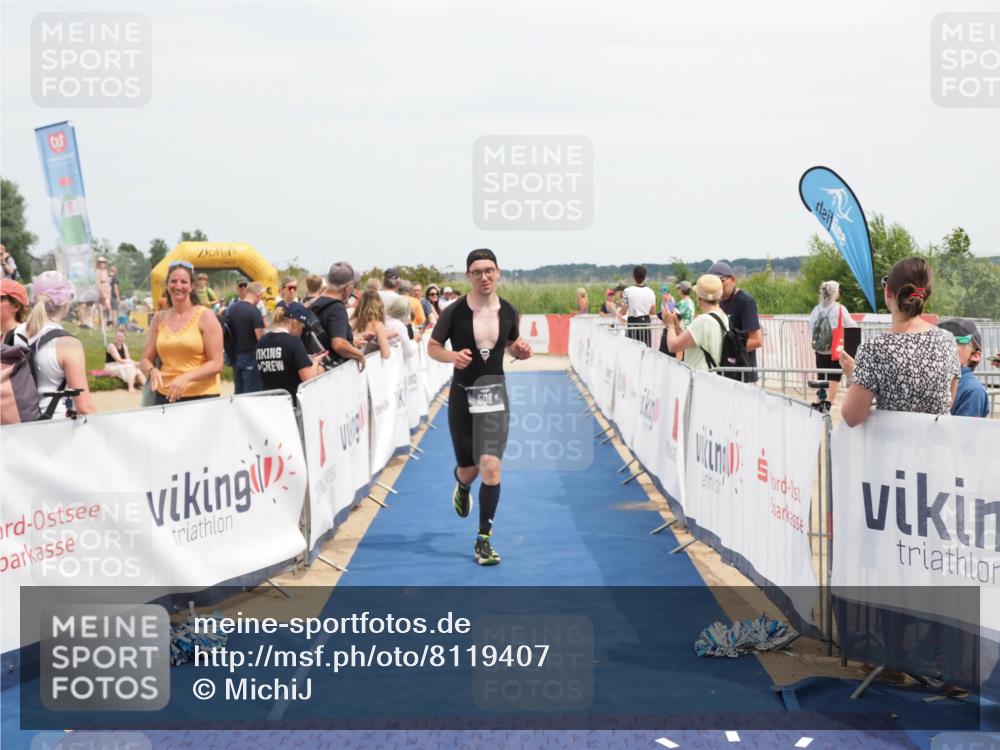 22.06.2025 - Viking Triathlon MichiJ http://msf.ph/oto/8119407 22.06.2025 14:58:46 Ziel 233, 508 meine-sportfotos.de