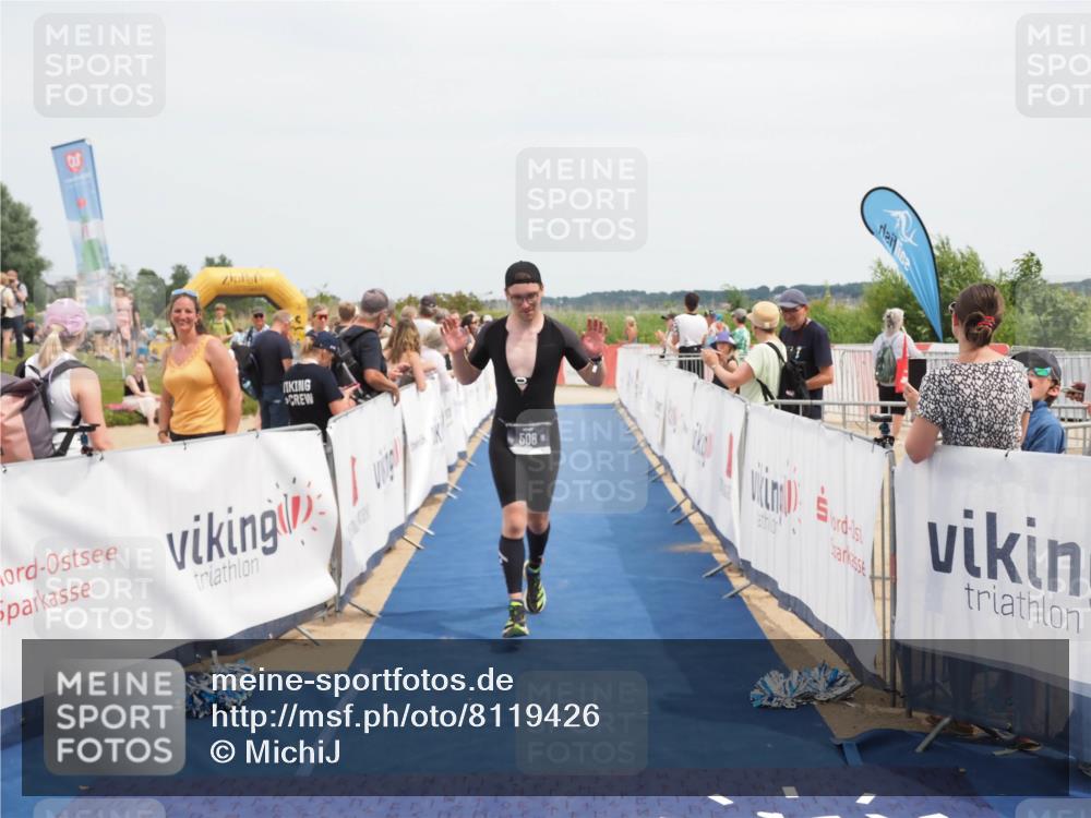 22.06.2025 - Viking Triathlon MichiJ http://msf.ph/oto/8119426 22.06.2025 14:58:46 Ziel 233, 508 meine-sportfotos.de