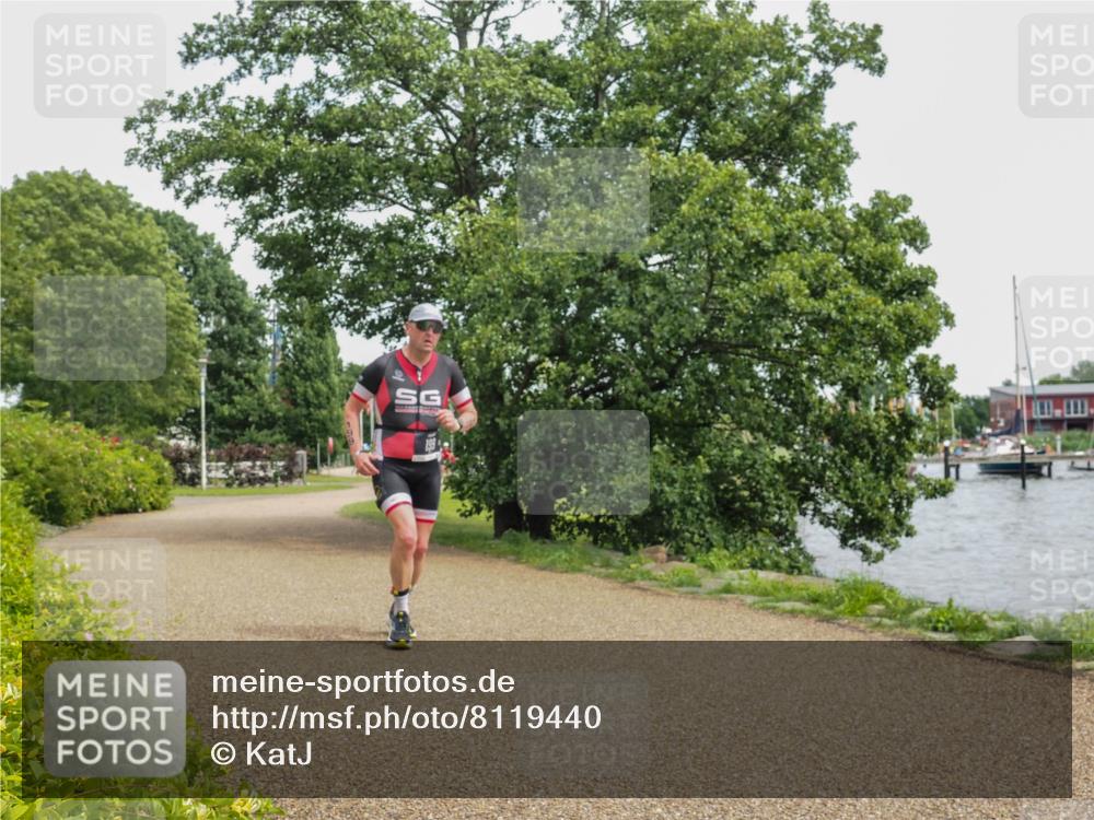 22.06.2025 - Viking Triathlon KatJ http://msf.ph/oto/8119440 22.06.2025 15:13:17 Laufen 199 meine-sportfotos.de