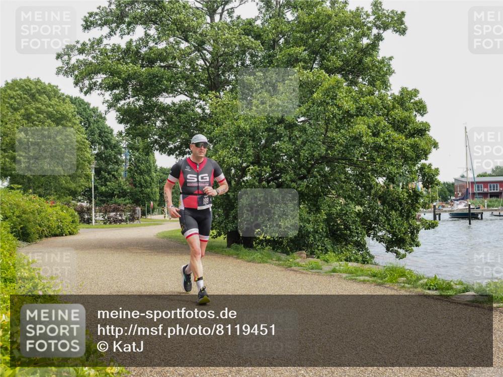 22.06.2025 - Viking Triathlon KatJ http://msf.ph/oto/8119451 22.06.2025 15:13:18 Laufen 199 meine-sportfotos.de