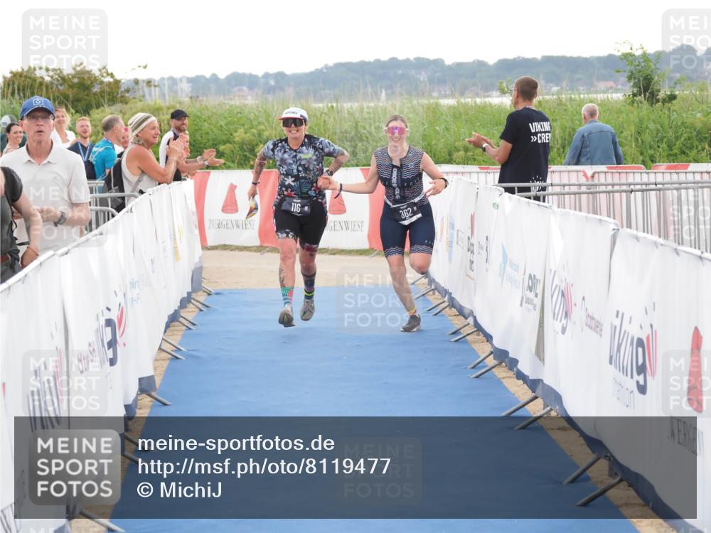 22.06.2025 - Viking Triathlon MichiJ http://msf.ph/oto/8119477 22.06.2025 16:28:52 Ziel 116, 362 meine-sportfotos.de