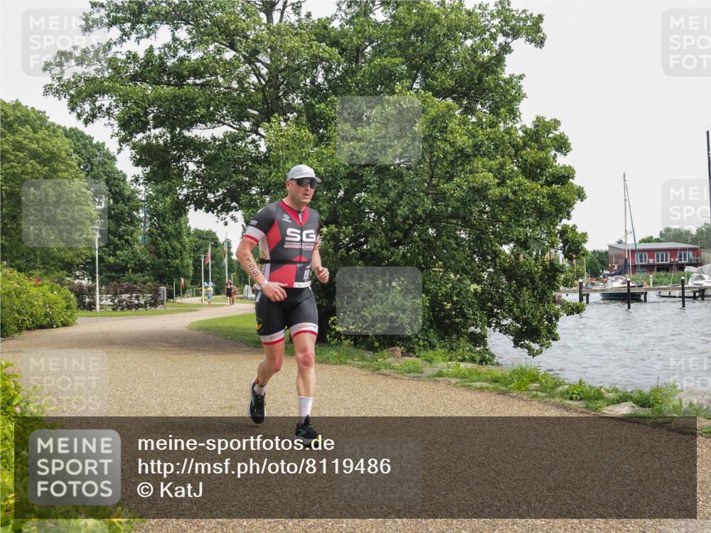 22.06.2025 - Viking Triathlon KatJ http://msf.ph/oto/8119486 22.06.2025 15:13:18 Laufen 199 meine-sportfotos.de