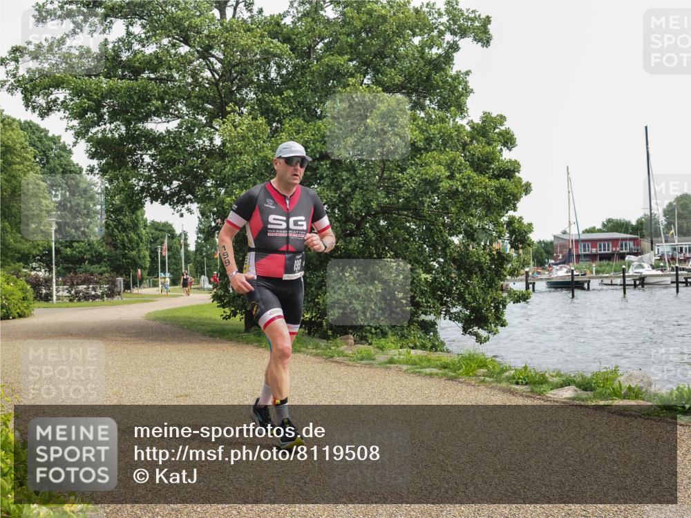 22.06.2025 - Viking Triathlon KatJ http://msf.ph/oto/8119508 22.06.2025 15:13:18 Laufen 199 meine-sportfotos.de