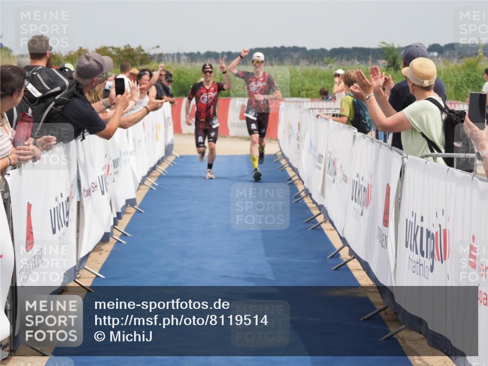 22.06.2025 - Viking Triathlon MichiJ http://msf.ph/oto/8119514 22.06.2025 15:09:39 Ziel 428, 506 meine-sportfotos.de