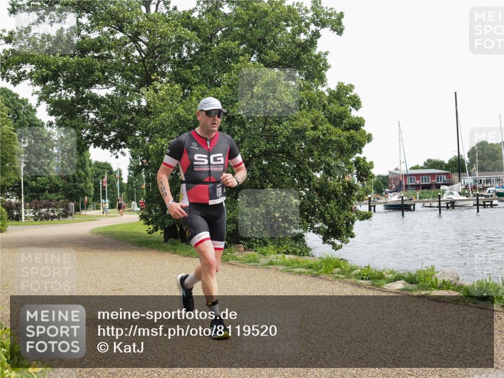 22.06.2025 - Viking Triathlon KatJ http://msf.ph/oto/8119520 22.06.2025 15:13:18 Laufen 199 meine-sportfotos.de