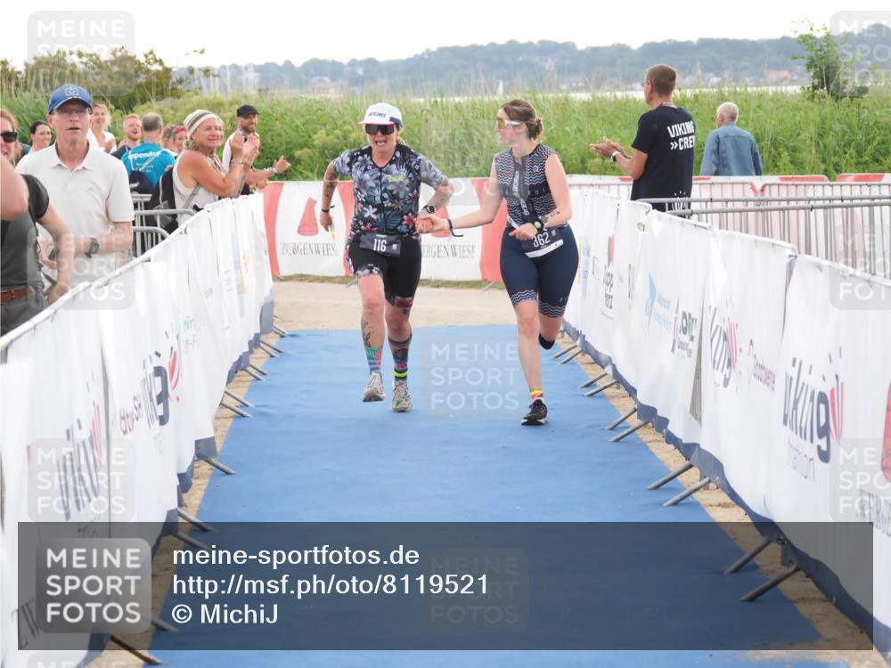 22.06.2025 - Viking Triathlon MichiJ http://msf.ph/oto/8119521 22.06.2025 16:28:53 Ziel 116, 362 meine-sportfotos.de