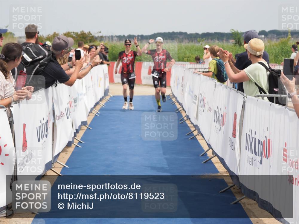 22.06.2025 - Viking Triathlon MichiJ http://msf.ph/oto/8119523 22.06.2025 15:09:39 Ziel 428, 506 meine-sportfotos.de