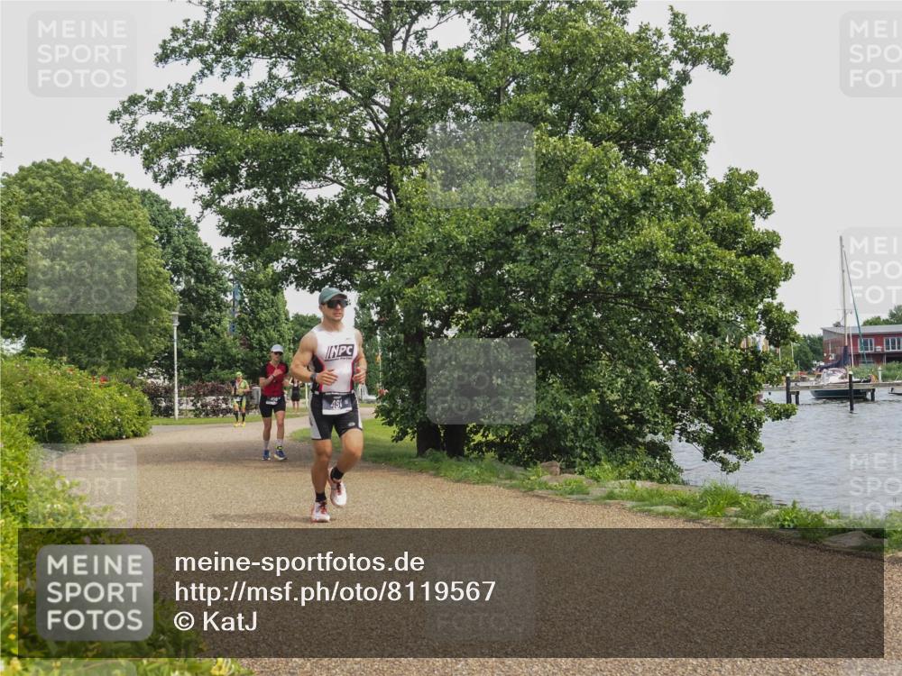 22.06.2025 - Viking Triathlon KatJ http://msf.ph/oto/8119567 22.06.2025 15:13:34 Laufen 481 meine-sportfotos.de