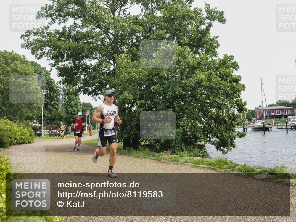 22.06.2025 - Viking Triathlon KatJ http://msf.ph/oto/8119583 22.06.2025 15:13:34 Laufen 481 meine-sportfotos.de