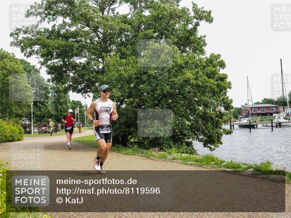 22.06.2025 - Viking Triathlon KatJ http://msf.ph/oto/8119596 22.06.2025 15:13:34 Laufen 481 meine-sportfotos.de