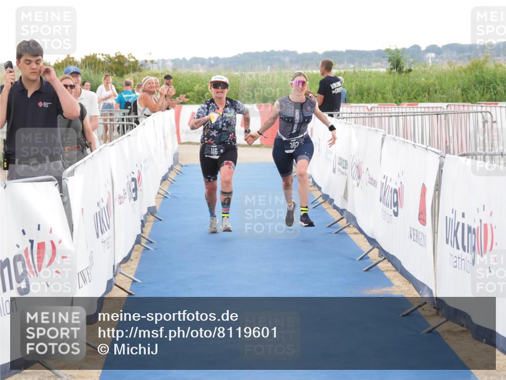 22.06.2025 - Viking Triathlon MichiJ http://msf.ph/oto/8119601 22.06.2025 16:28:54 Ziel 116, 362 meine-sportfotos.de