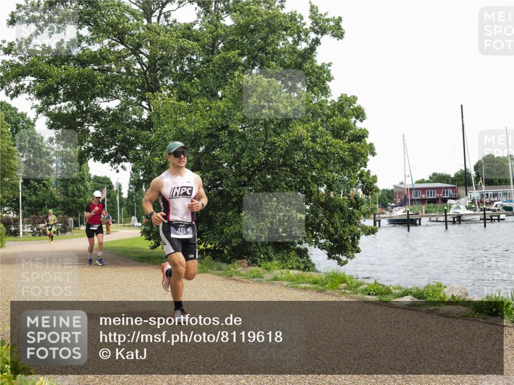 22.06.2025 - Viking Triathlon KatJ http://msf.ph/oto/8119618 22.06.2025 15:13:34 Laufen 481 meine-sportfotos.de