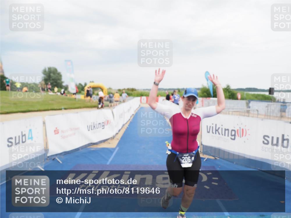 22.06.2025 - Viking Triathlon MichiJ http://msf.ph/oto/8119646 22.06.2025 17:00:51 Ziel 206 meine-sportfotos.de