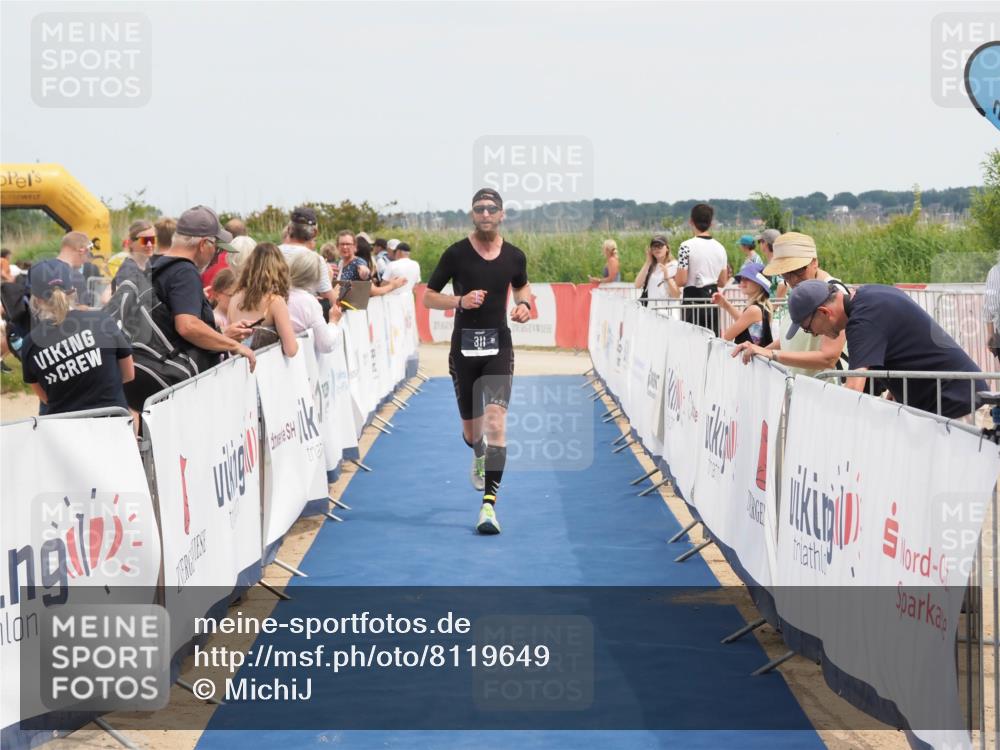 22.06.2025 - Viking Triathlon MichiJ http://msf.ph/oto/8119649 22.06.2025 14:58:53 Ziel 311 meine-sportfotos.de