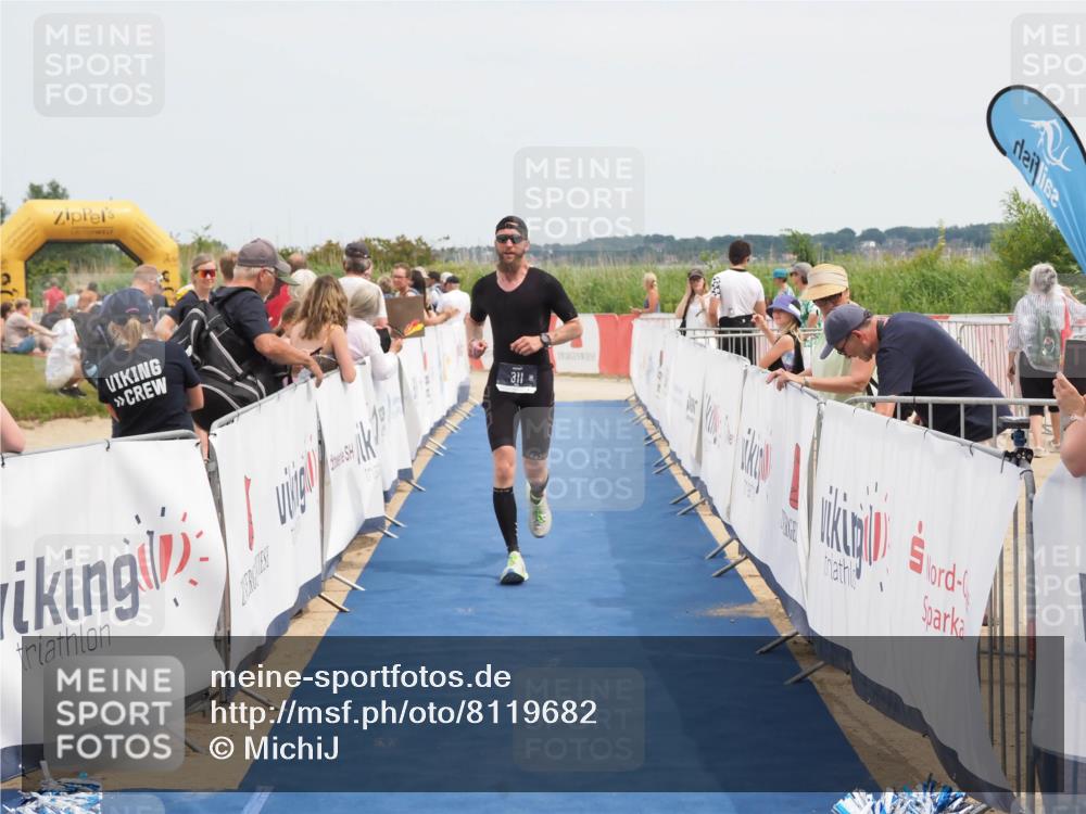 22.06.2025 - Viking Triathlon MichiJ http://msf.ph/oto/8119682 22.06.2025 14:58:53 Ziel 311 meine-sportfotos.de