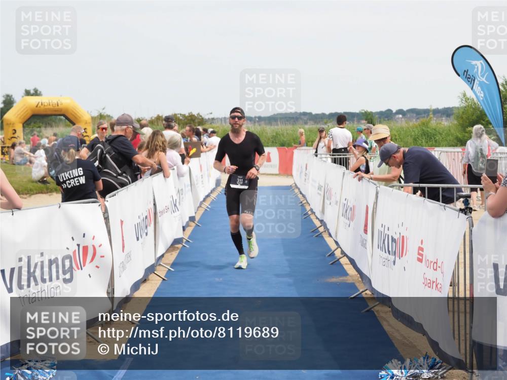 22.06.2025 - Viking Triathlon MichiJ http://msf.ph/oto/8119689 22.06.2025 14:58:54 Ziel 311 meine-sportfotos.de