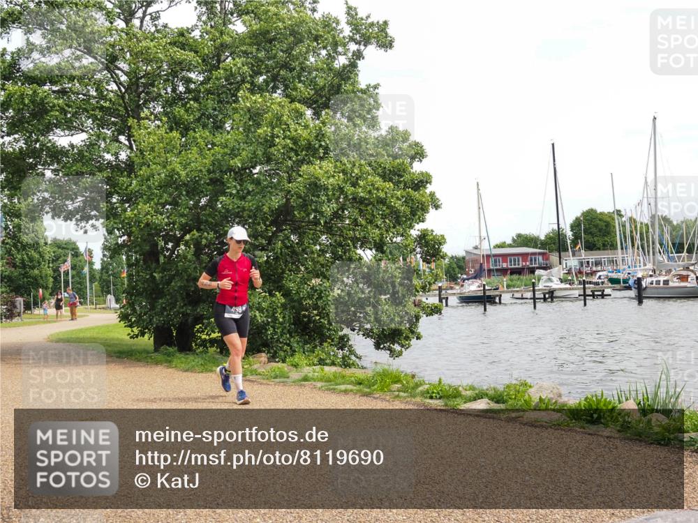 22.06.2025 - Viking Triathlon KatJ http://msf.ph/oto/8119690 22.06.2025 15:13:37 Laufen 481, 499 meine-sportfotos.de