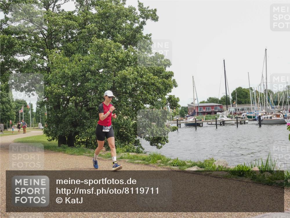 22.06.2025 - Viking Triathlon KatJ http://msf.ph/oto/8119711 22.06.2025 15:13:37 Laufen 481, 499 meine-sportfotos.de
