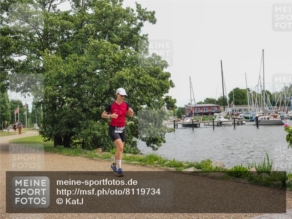 22.06.2025 - Viking Triathlon KatJ http://msf.ph/oto/8119734 22.06.2025 15:13:37 Laufen 481, 499 meine-sportfotos.de