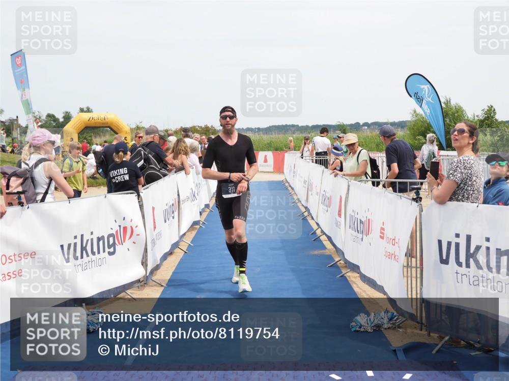 22.06.2025 - Viking Triathlon MichiJ http://msf.ph/oto/8119754 22.06.2025 14:58:54 Ziel 311 meine-sportfotos.de