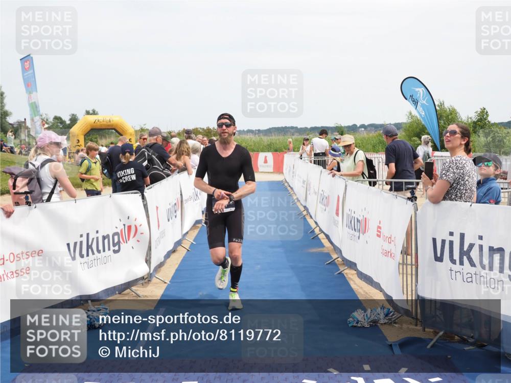 22.06.2025 - Viking Triathlon MichiJ http://msf.ph/oto/8119772 22.06.2025 14:58:55 Ziel 311 meine-sportfotos.de