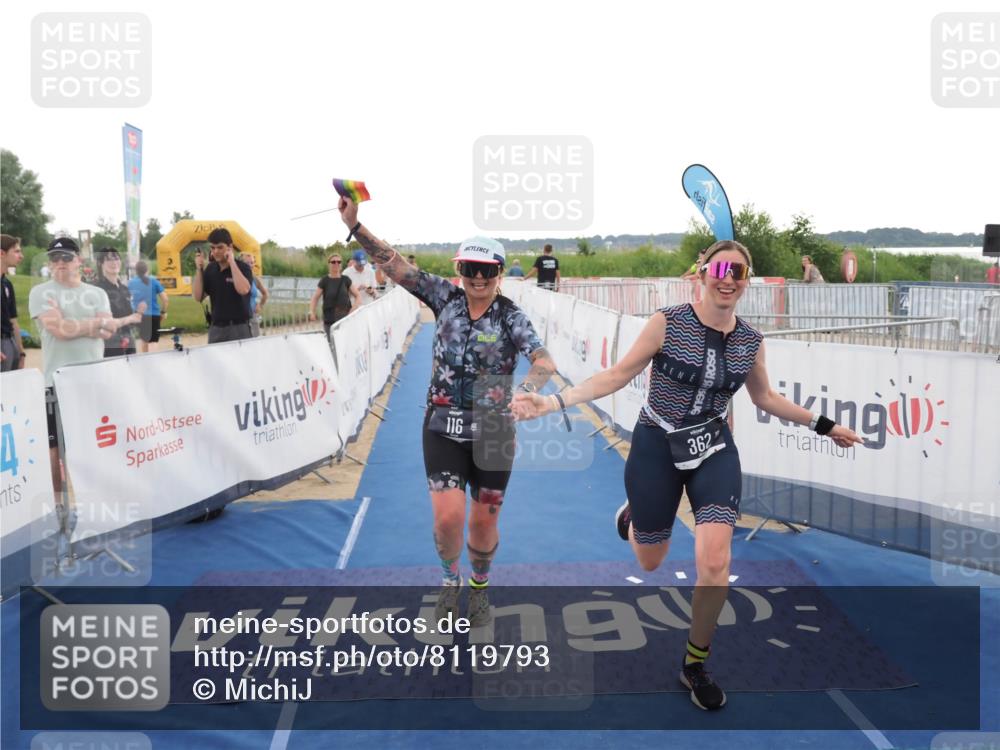 22.06.2025 - Viking Triathlon MichiJ http://msf.ph/oto/8119793 22.06.2025 16:28:56 Ziel 116, 362 meine-sportfotos.de