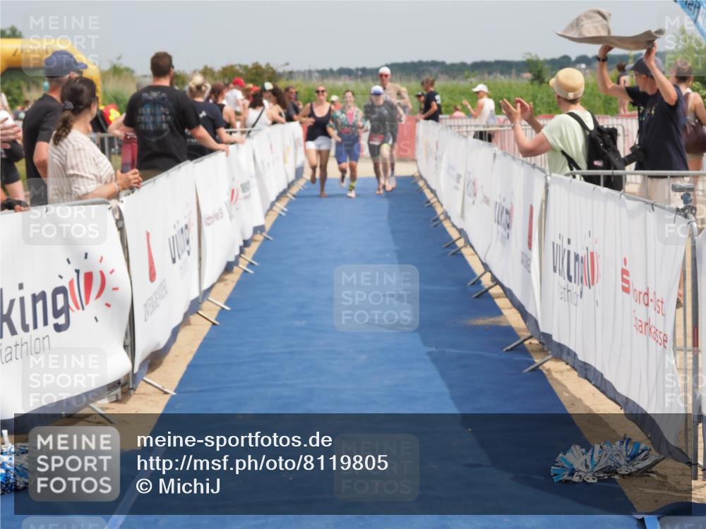 22.06.2025 - Viking Triathlon MichiJ http://msf.ph/oto/8119805 22.06.2025 15:10:33 Ziel 518, 660 meine-sportfotos.de