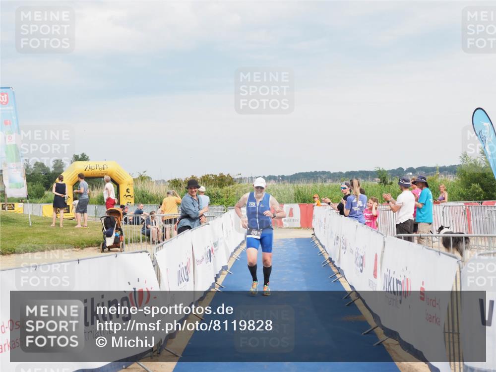 22.06.2025 - Viking Triathlon MichiJ http://msf.ph/oto/8119828 22.06.2025 17:01:52 Ziel 490 meine-sportfotos.de