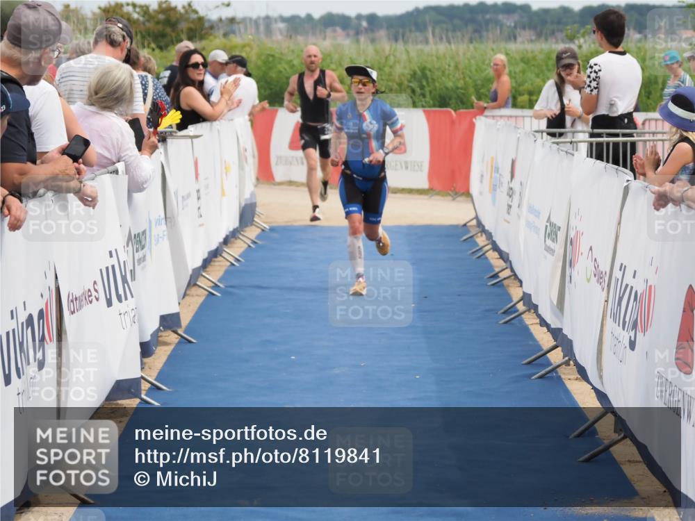 22.06.2025 - Viking Triathlon MichiJ http://msf.ph/oto/8119841 22.06.2025 14:59:04 Ziel 137, 325 meine-sportfotos.de