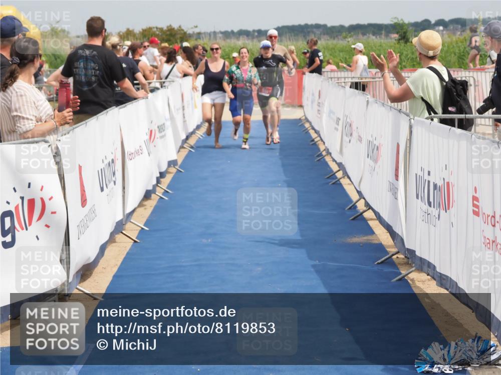 22.06.2025 - Viking Triathlon MichiJ http://msf.ph/oto/8119853 22.06.2025 15:10:34 Ziel 518, 660 meine-sportfotos.de