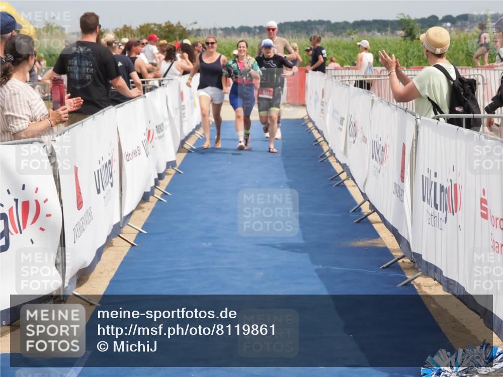 22.06.2025 - Viking Triathlon MichiJ http://msf.ph/oto/8119861 22.06.2025 15:10:34 Ziel 518, 660 meine-sportfotos.de