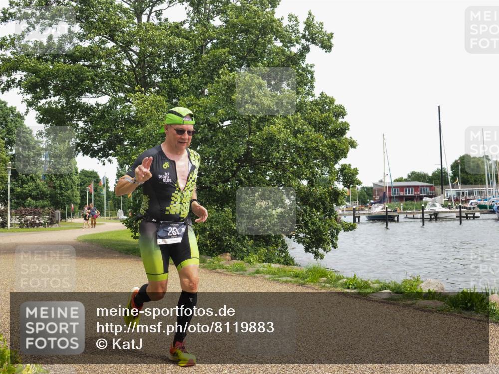22.06.2025 - Viking Triathlon KatJ http://msf.ph/oto/8119883 22.06.2025 15:13:44 Laufen 261 meine-sportfotos.de