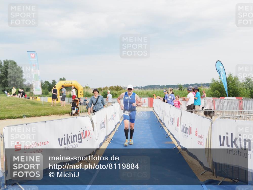 22.06.2025 - Viking Triathlon MichiJ http://msf.ph/oto/8119884 22.06.2025 17:01:52 Ziel 490 meine-sportfotos.de