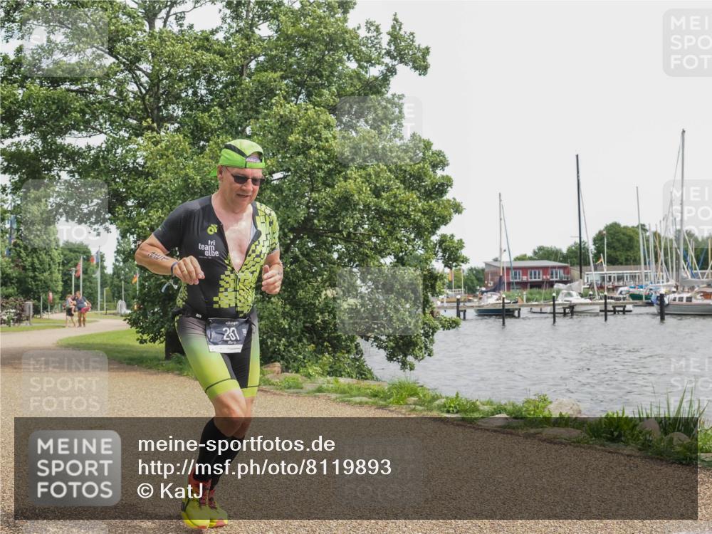 22.06.2025 - Viking Triathlon KatJ http://msf.ph/oto/8119893 22.06.2025 15:13:44 Laufen 261 meine-sportfotos.de