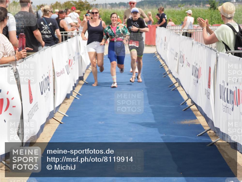 22.06.2025 - Viking Triathlon MichiJ http://msf.ph/oto/8119914 22.06.2025 15:10:35 Ziel 518, 660 meine-sportfotos.de