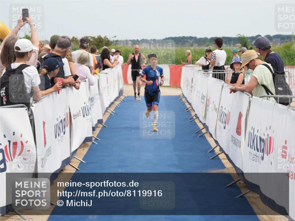 22.06.2025 - Viking Triathlon MichiJ http://msf.ph/oto/8119916 22.06.2025 14:59:05 Ziel 137, 325 meine-sportfotos.de