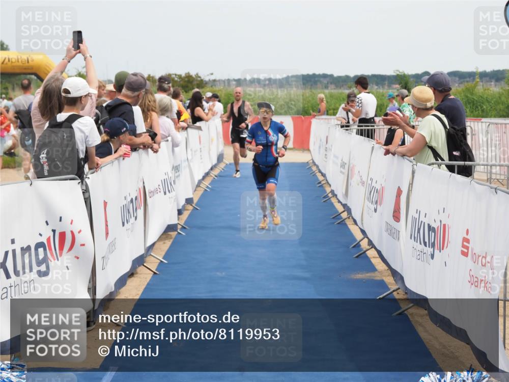 22.06.2025 - Viking Triathlon MichiJ http://msf.ph/oto/8119953 22.06.2025 14:59:05 Ziel 137, 325 meine-sportfotos.de