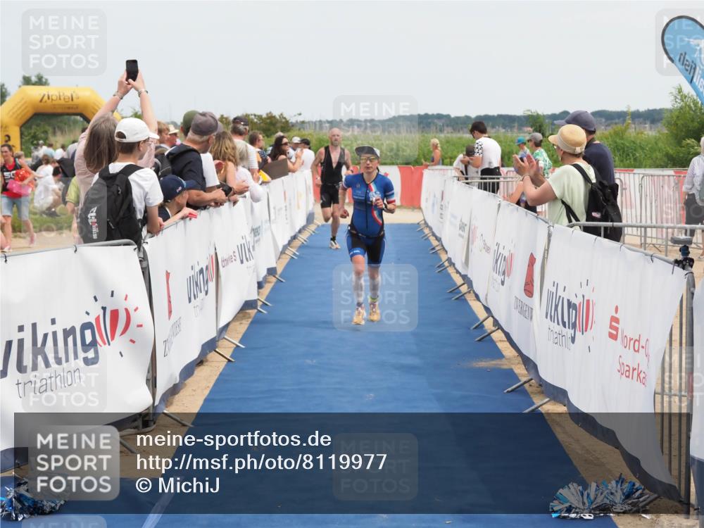 22.06.2025 - Viking Triathlon MichiJ http://msf.ph/oto/8119977 22.06.2025 14:59:06 Ziel 137, 325 meine-sportfotos.de