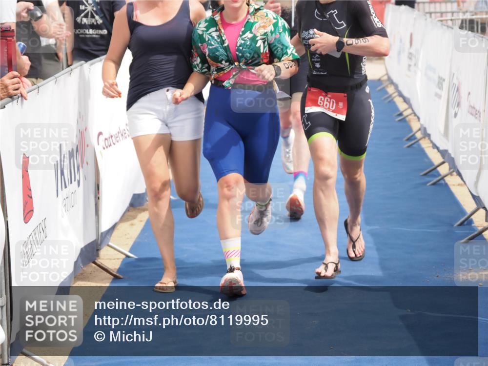 22.06.2025 - Viking Triathlon MichiJ http://msf.ph/oto/8119995 22.06.2025 15:10:36 Ziel 518, 660 meine-sportfotos.de