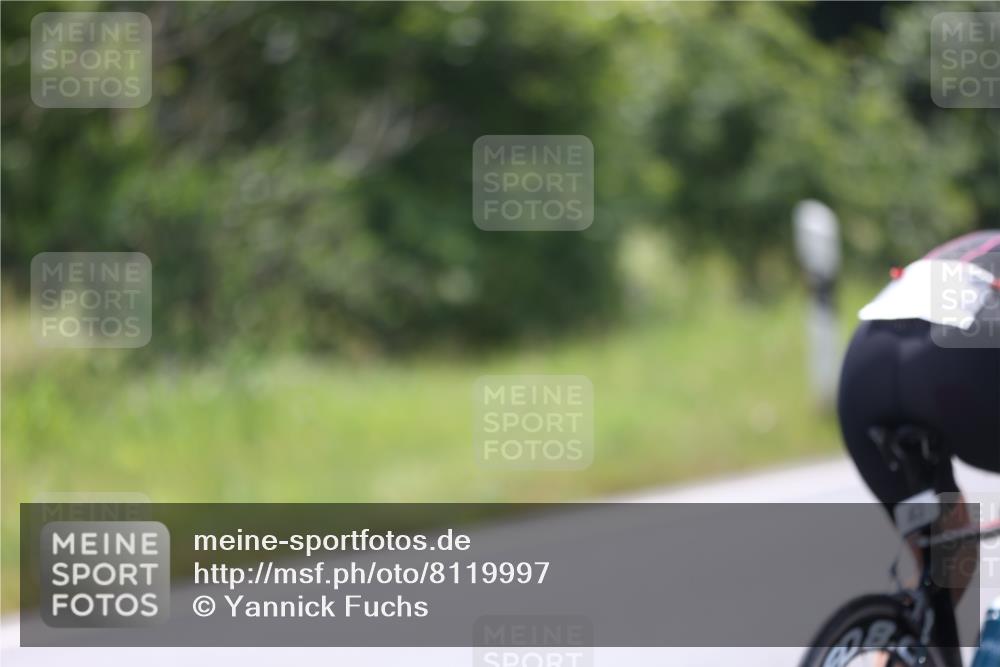 22.06.2025 - Viking Triathlon Yannick Fuchs http://msf.ph/oto/8119997 22.06.2025 11:45:54 Radfahren 90, 140, 198, 401, 453, 534 meine-sportfotos.de