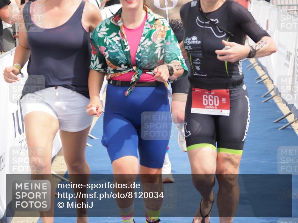 22.06.2025 - Viking Triathlon MichiJ http://msf.ph/oto/8120034 22.06.2025 15:10:36 Ziel 518, 660 meine-sportfotos.de