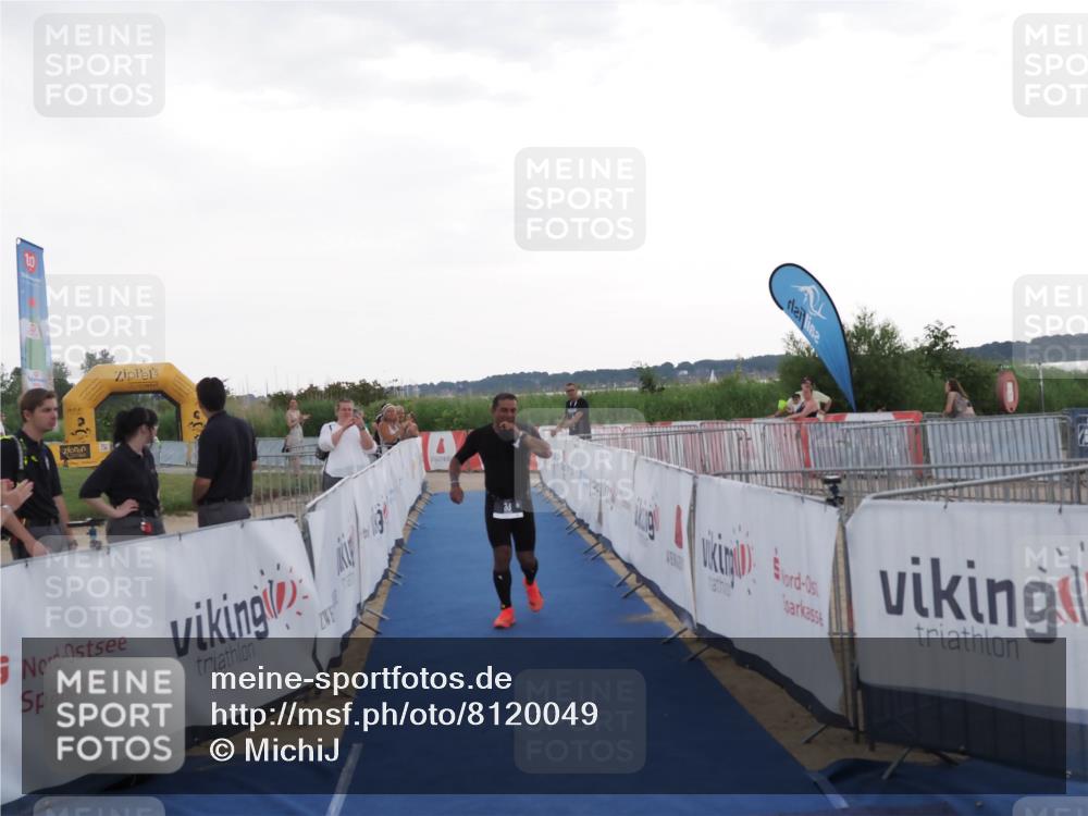 22.06.2025 - Viking Triathlon MichiJ http://msf.ph/oto/8120049 22.06.2025 16:30:22 Ziel 83 meine-sportfotos.de