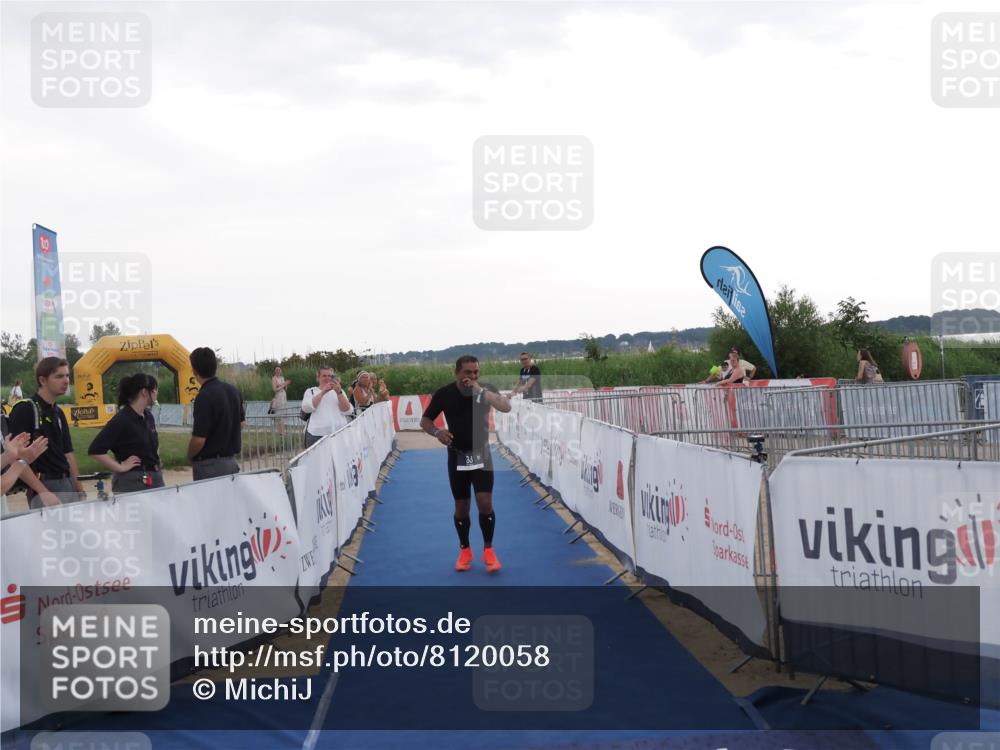 22.06.2025 - Viking Triathlon MichiJ http://msf.ph/oto/8120058 22.06.2025 16:30:22 Ziel 83 meine-sportfotos.de