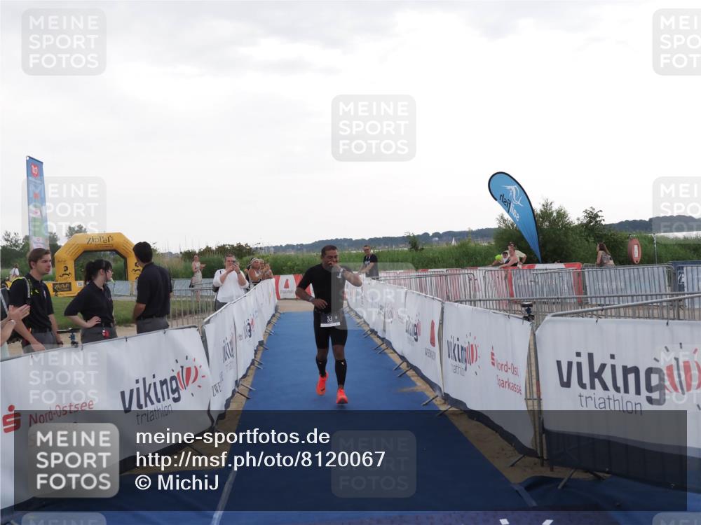 22.06.2025 - Viking Triathlon MichiJ http://msf.ph/oto/8120067 22.06.2025 16:30:22 Ziel 83 meine-sportfotos.de
