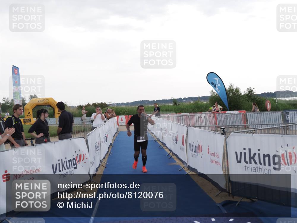 22.06.2025 - Viking Triathlon MichiJ http://msf.ph/oto/8120076 22.06.2025 16:30:22 Ziel 83 meine-sportfotos.de